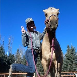 Meet your Posher, Brittany